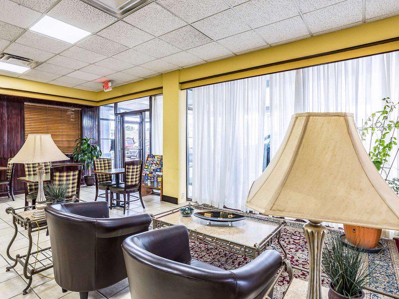 920499D61BF445F5F05DB503ED21094C