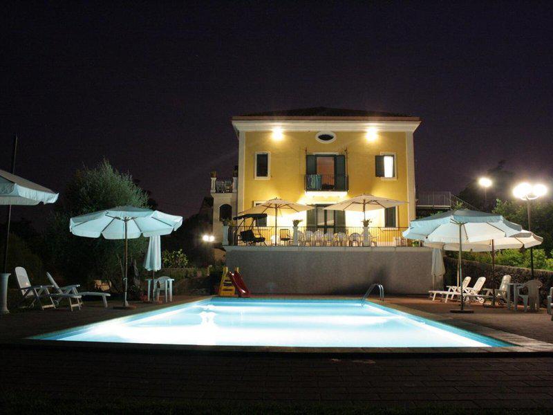 6A9DDF6FD8A8560C63DD4C5E4DABD3A0