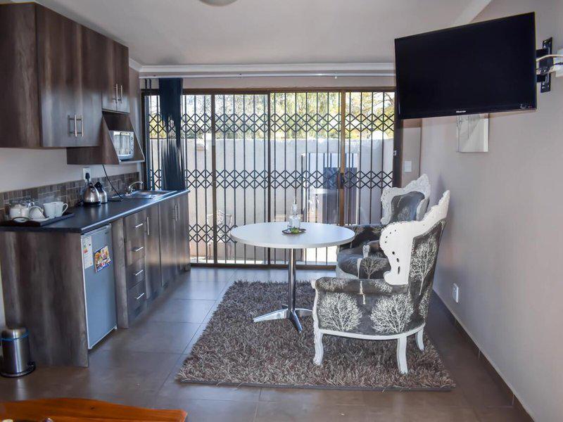 AA96F867816378A02929A6D1394ACA2D