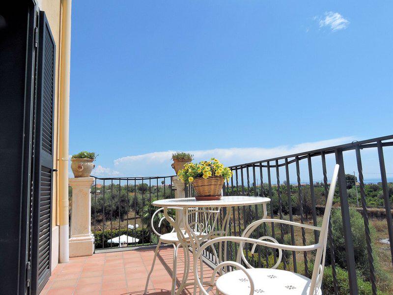 C3F24D589557503FCAC900840A695921