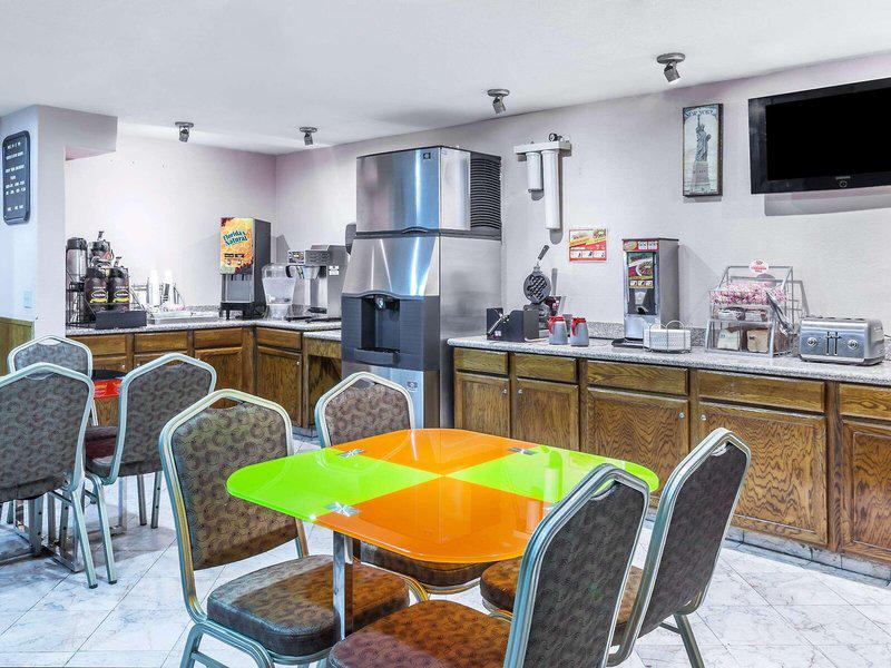 F37DCE620F103F464F8B0FC40FCE750E