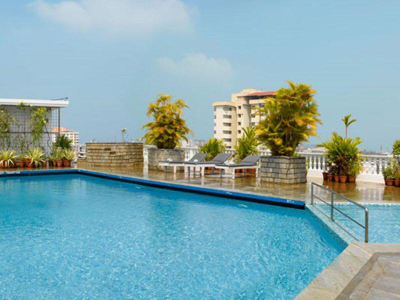 E9BF8C96B5558F09F553F730717D4C93