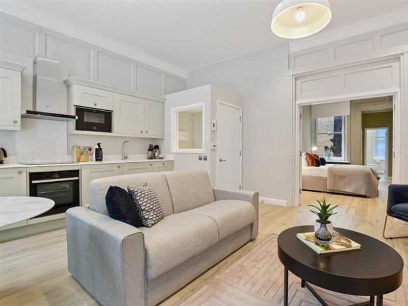 682D9CD6403278DA909FC7490624FD70