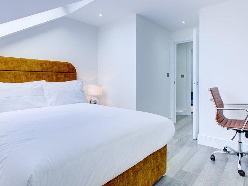 B4A914F697A02805B7FB5F34F3D45A63