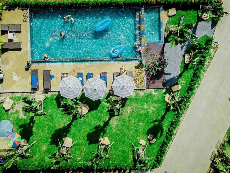 9B8B34CCCAC54EF6443D25E204AD22A7