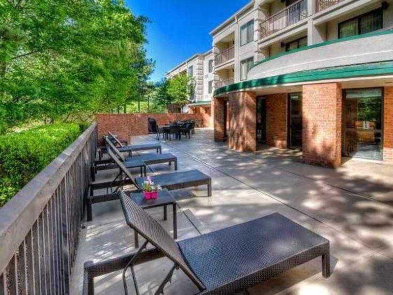 9F9033328ED52A5C581C240E394E0661