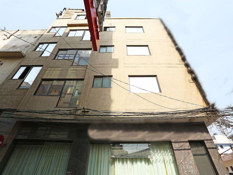 C1CFB7FDD15F08F15D2BF1E9BB26921F