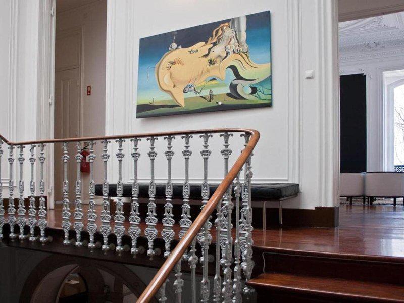 BF24F1FDF1F5095258B6687E6FD97A99