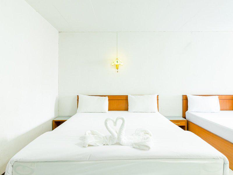 F6BFED8DDCD8A1DFAB6D44D2282431D2