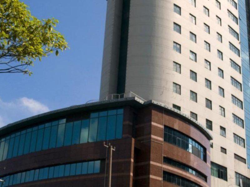 E9EF9FFE37AB5E69053810A5A5B51A3B