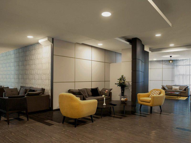 B404F59A8D4F0CFD5D68B5F2B2FF9E7F