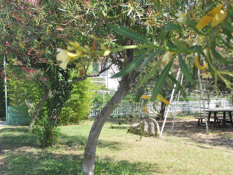 2D55223C31426A2F1D161EF8300C13E2