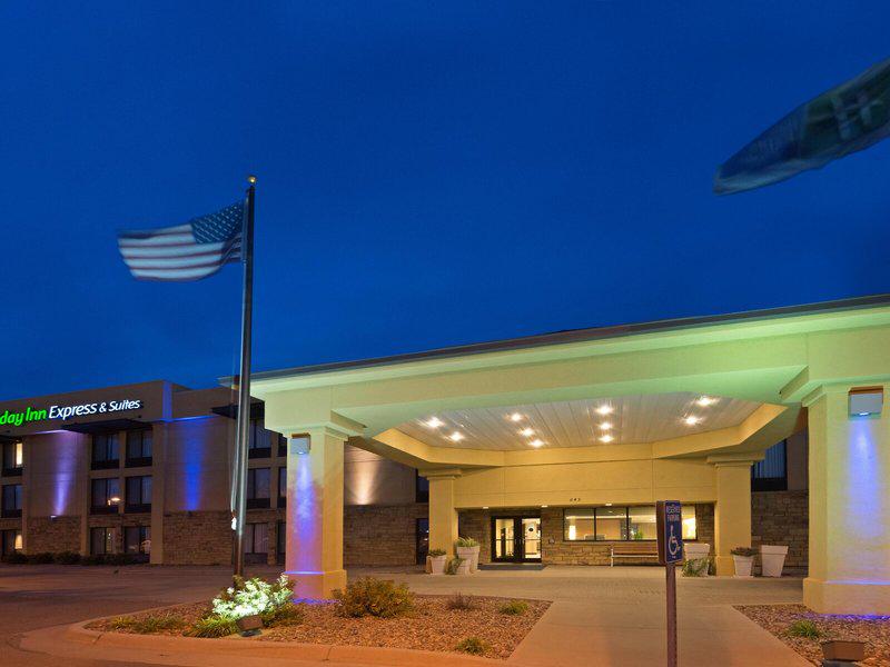 00B66DFA9217E5E9C42BAFB152FE3FB1