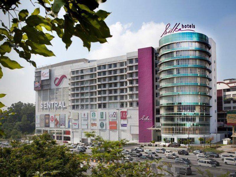 AAE6AD205BD19D6342170C094263B487