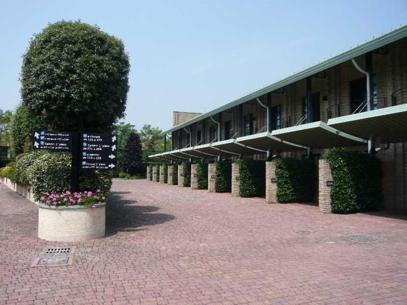 2AA38E1FEC5FB33A400491BEF05270D5