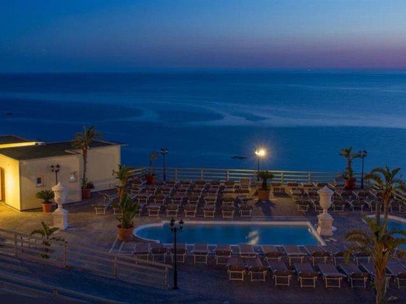 004257D24925FF9D036575B6DD2CF6EC