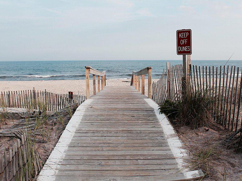 25015C924ACED372865F59853E3E0FA4