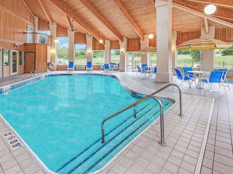 3B84B115CA987E64B71AEB8B4E7800DC