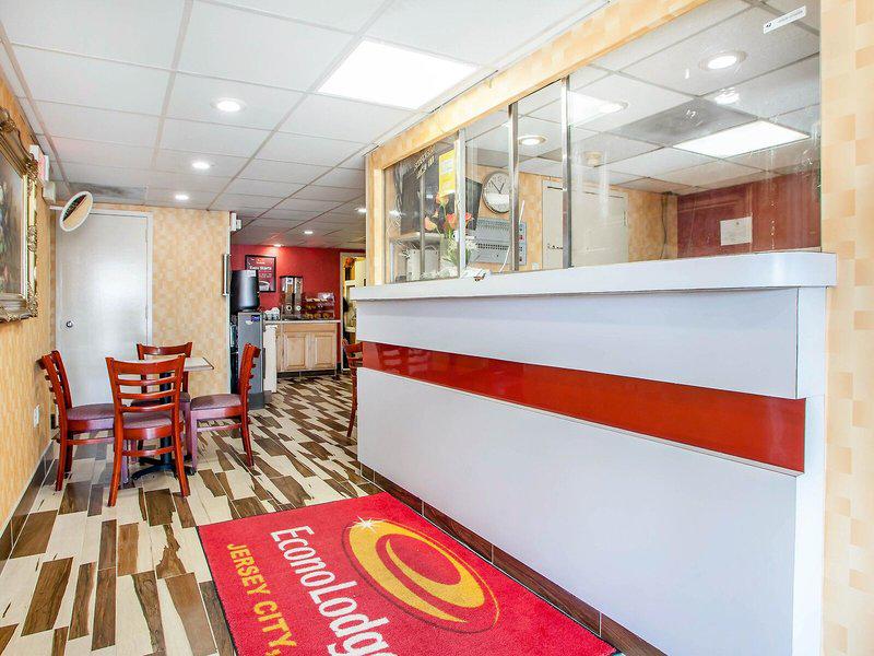 450FA12EF86993D0682EE380C8D01A8B