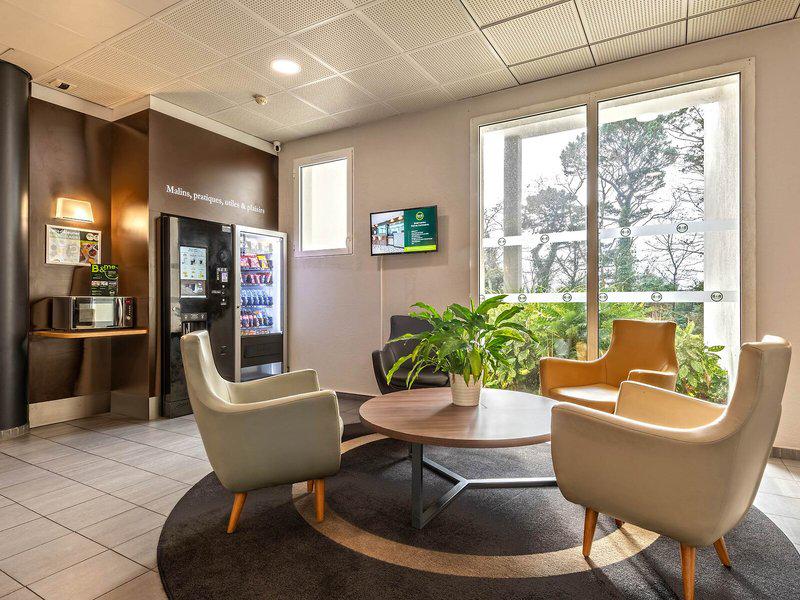 B940591699C5E42AACA7E1BA71C9D9BC