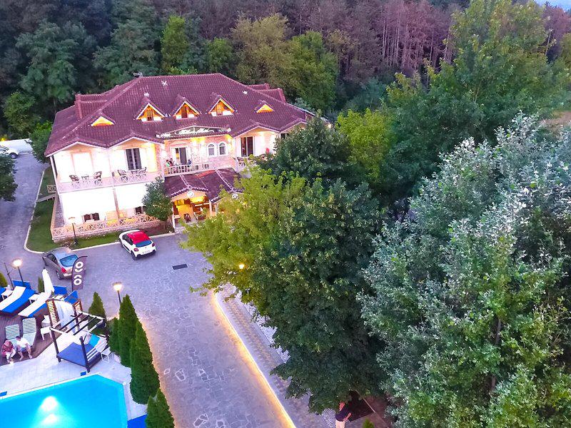 194B865995D7EDAF7C17CFBDA432817F