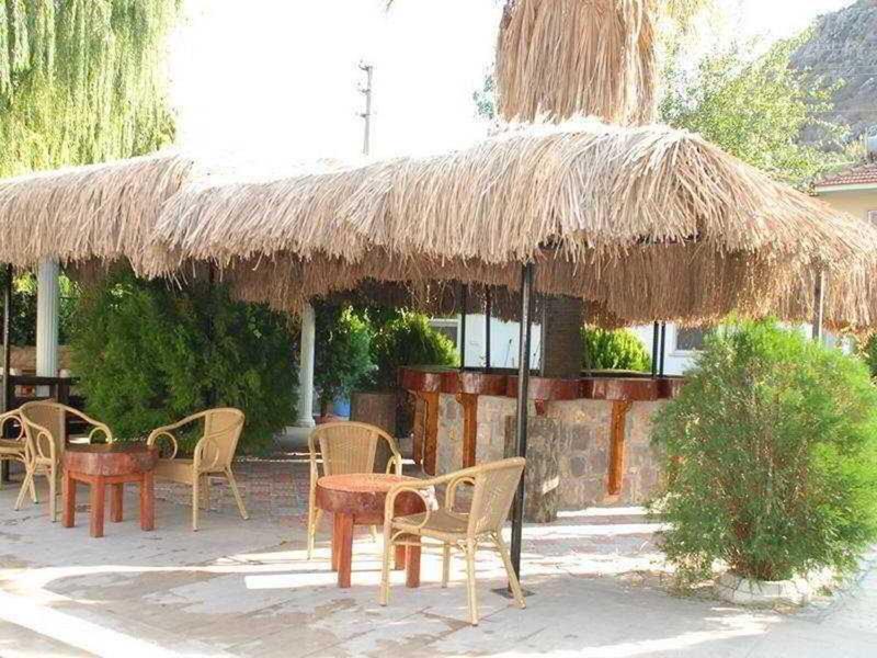 0178CB257F840FB40FFD8AFCF8E129E3