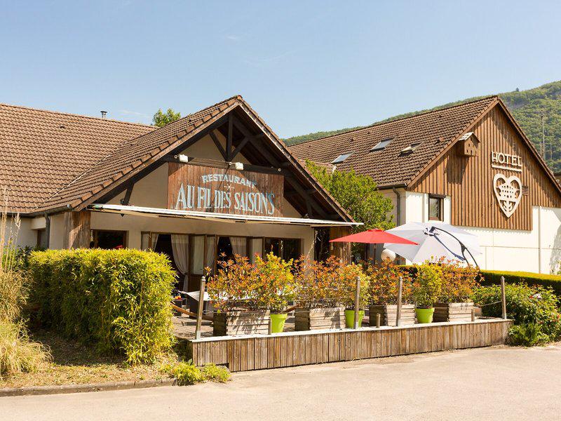 1DB8238B2A3D1AA8E49DE2640CB40450