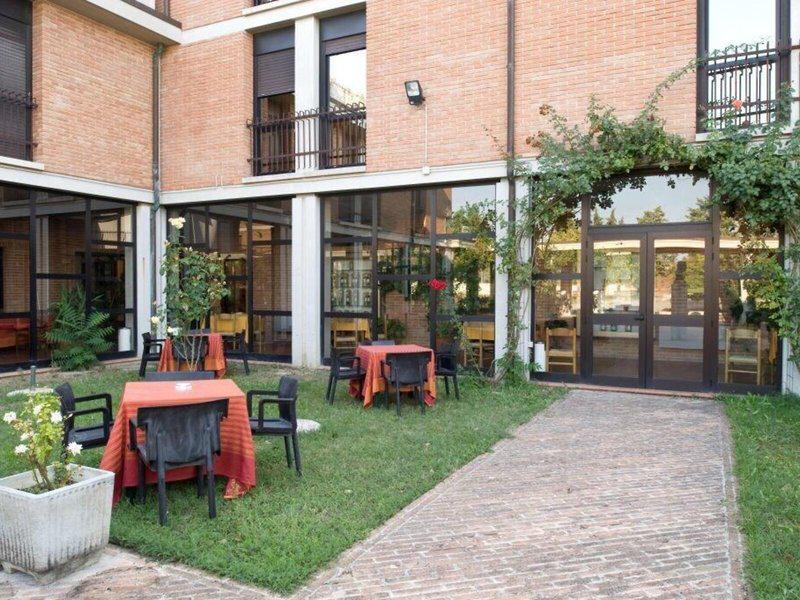 94AACCC537DABDADD2F7AFB202FB0E5A