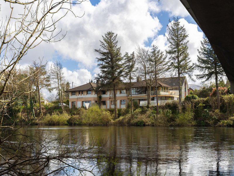 FAD8807EFA5DFA5186E85F02A30028B2