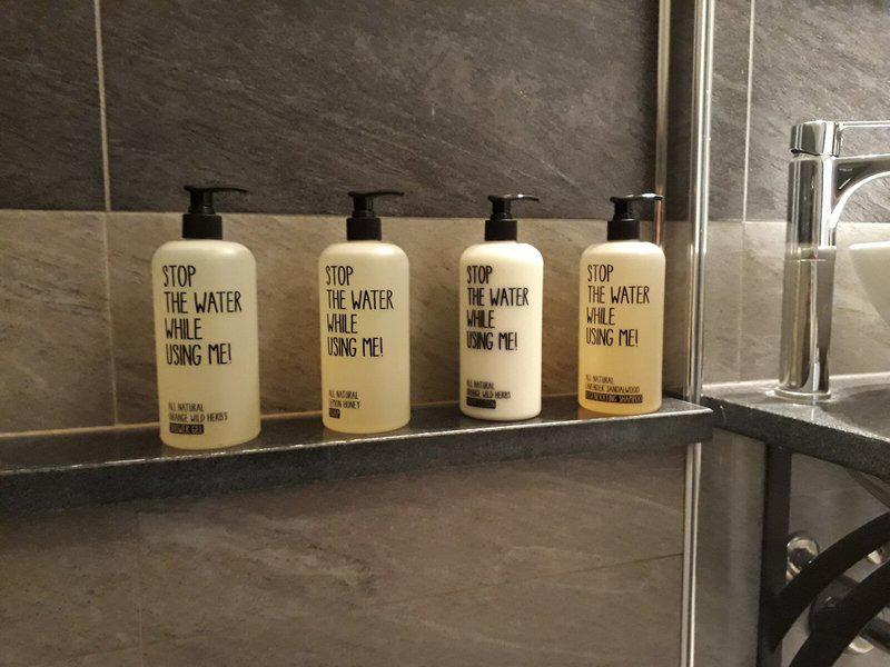 222A6A21452A7A864BB22310BE604D8E