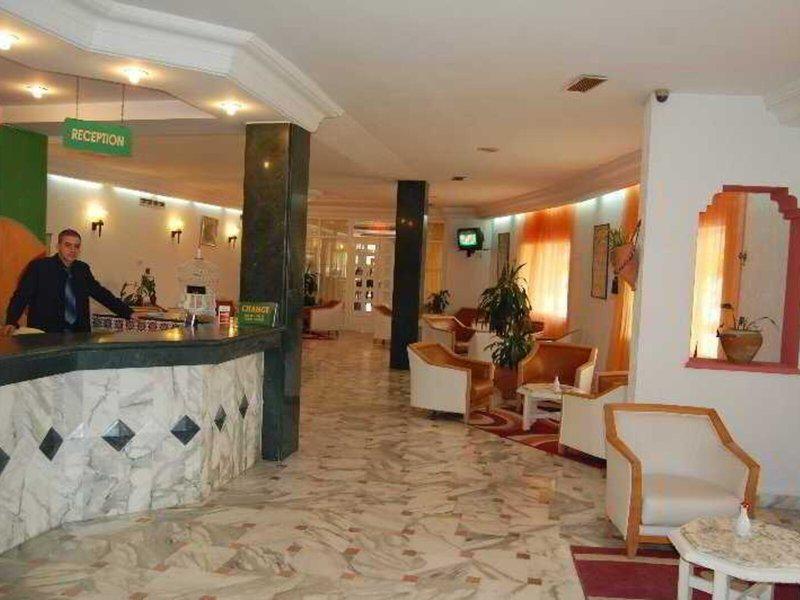 DFC1B927A03C9624A20BC79FE8E15AA2