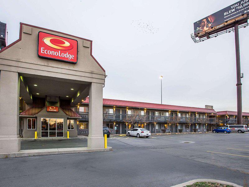 AE61D249ABE2B9D7D9DADD9AB6B6495F