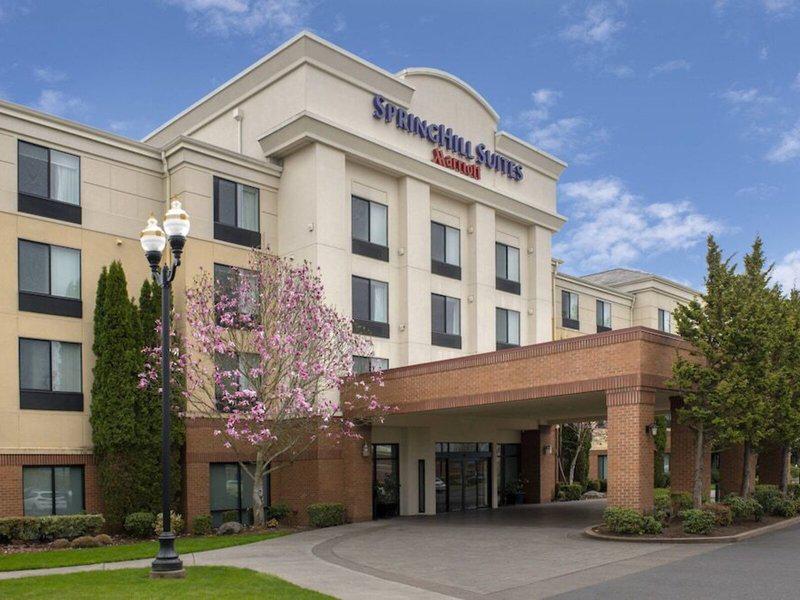 2C78E83FD4F7C8D9C9658569F0FA0C1B