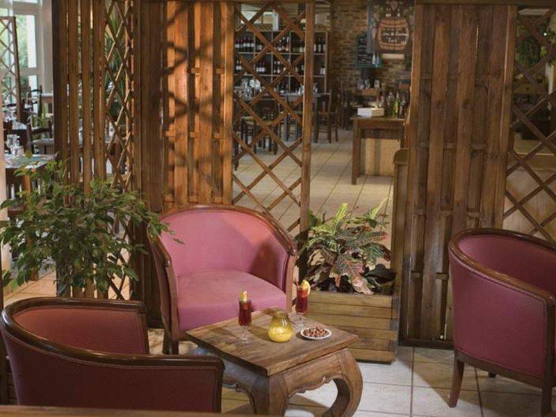 BC11D1C8D878E6B383021709EA69909F