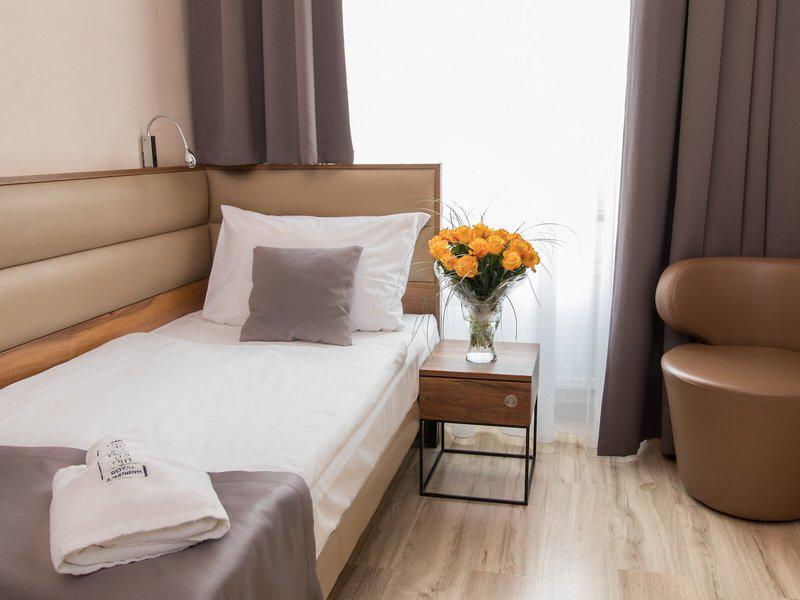 96B9F5053CF23B3CC4E8CFC274A2FE67