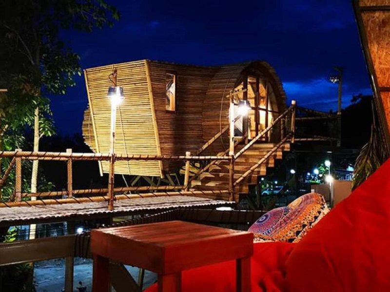 6D17C33A159A71B6558AF743F7409E09