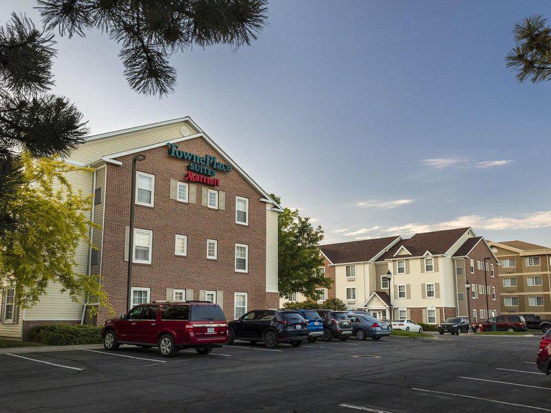 486CE32824A03D61A5B2A7FABC6C43F3