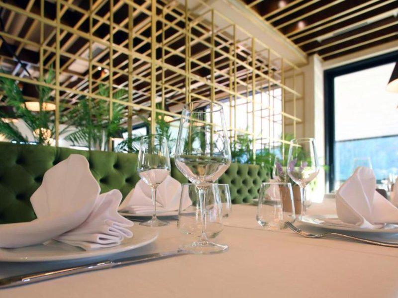 74E8035AB1690C5892F268CAF91D5E05