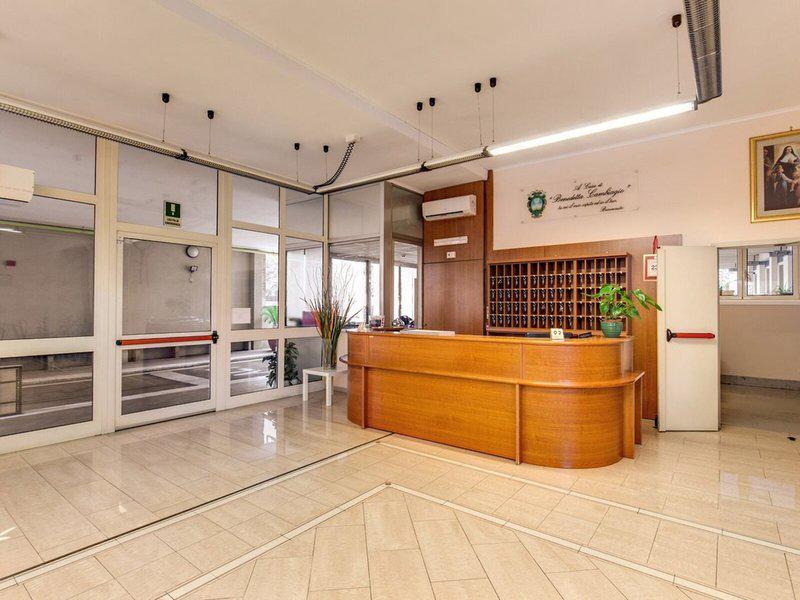 4DC25BCB429F572D1179D385FC6C1E6F