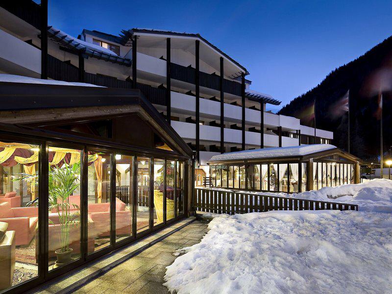 06BD8CCBAE0A892BD3451D7FA1860354