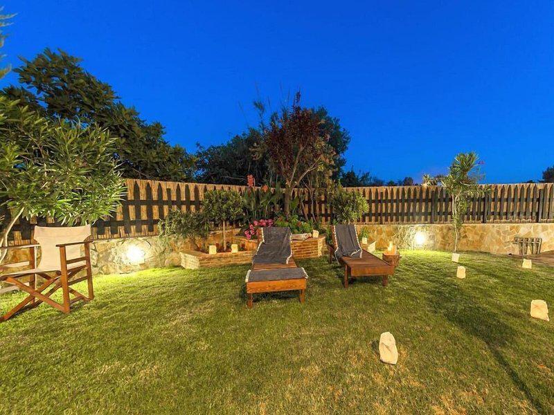 CA8934FF67AF9F5AD1E0298ACA25362D