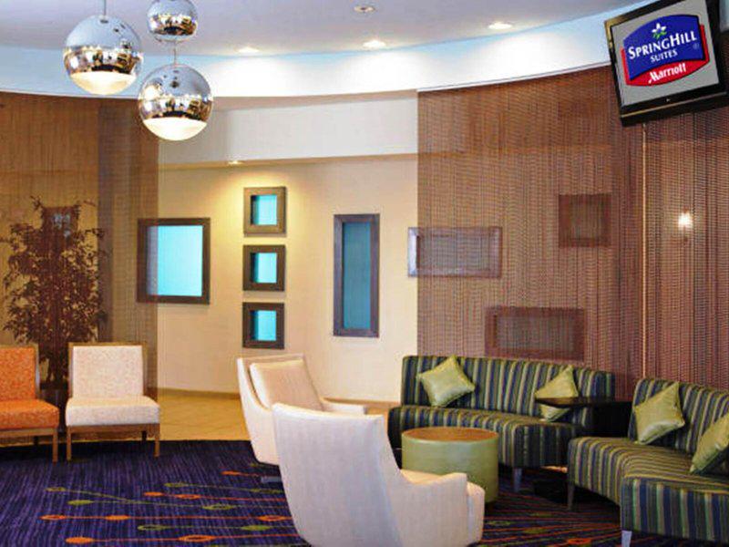 E928EDAB2A7F1BC89BBD68D99E17CFD5