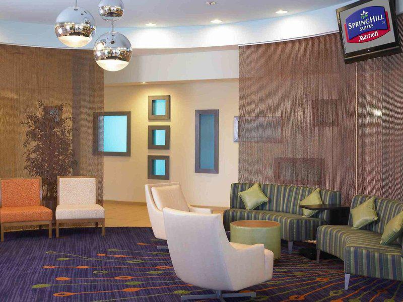 B699B25F5924BE9659416150FC6E83DD