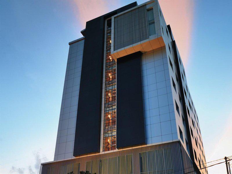 5E6BF1932E8D7FE1A6772C617A92055E