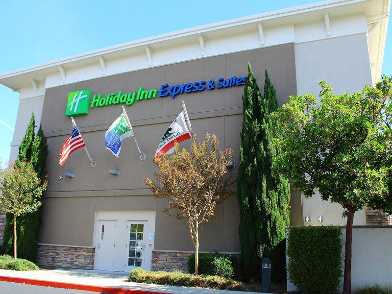 2DEBE700EE4570E74E549613D10B45FC