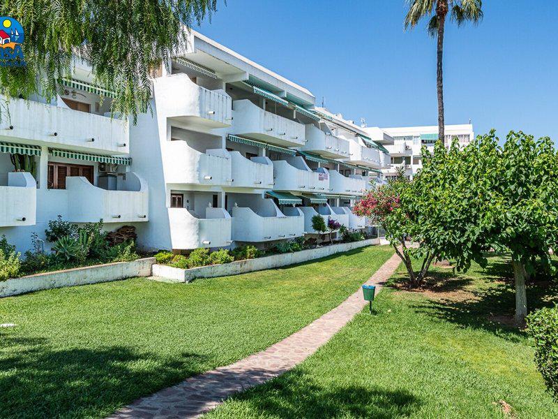 C4A876BACF881D65DB03E325C5D6F46D