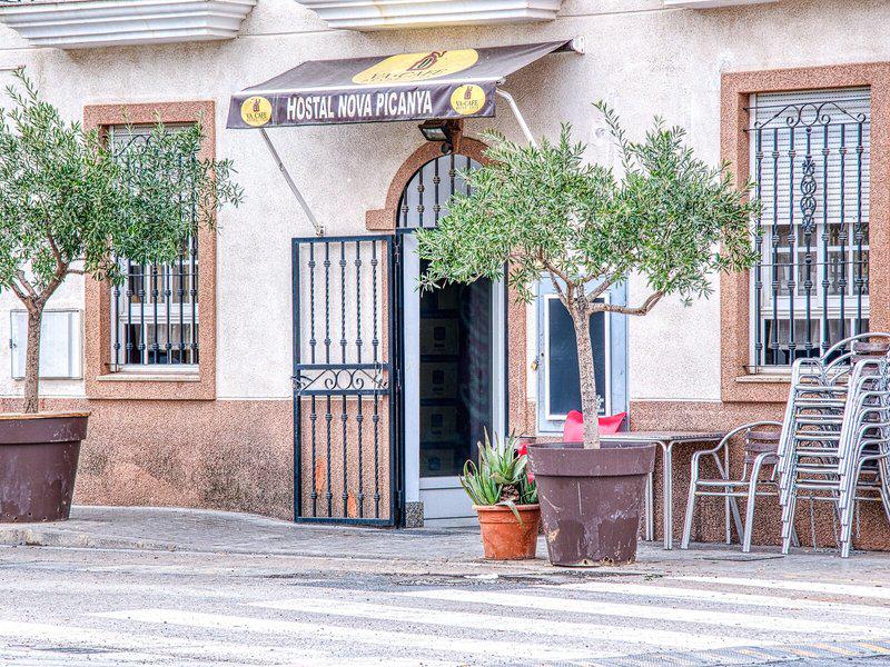 E2ABB4EF0A7F4EEF0951733231A2562A