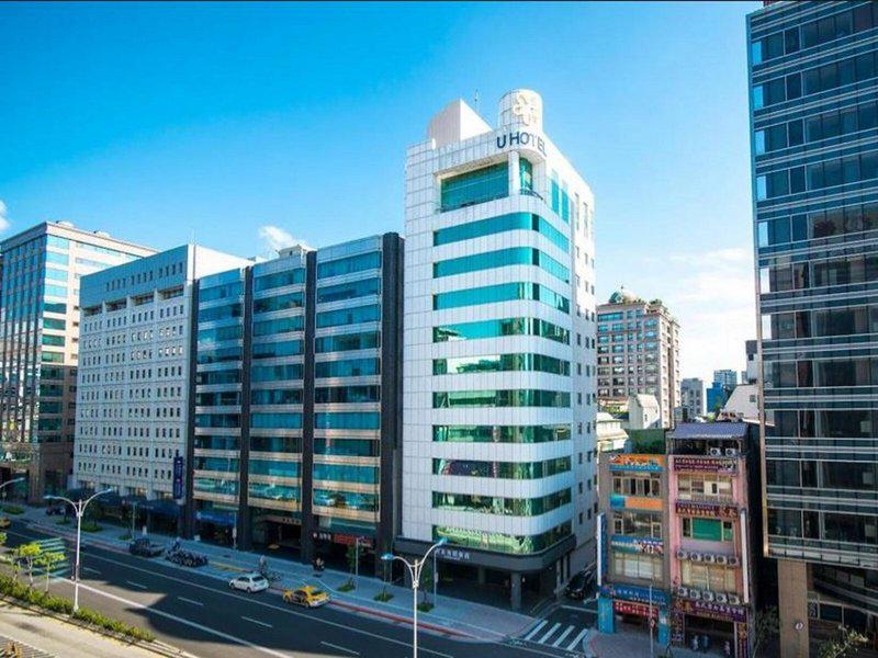 427609B384F94657F8A5A5D32B5BA98D