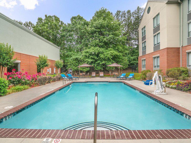 AD95510BB4F561950DF2300E85C77CEE