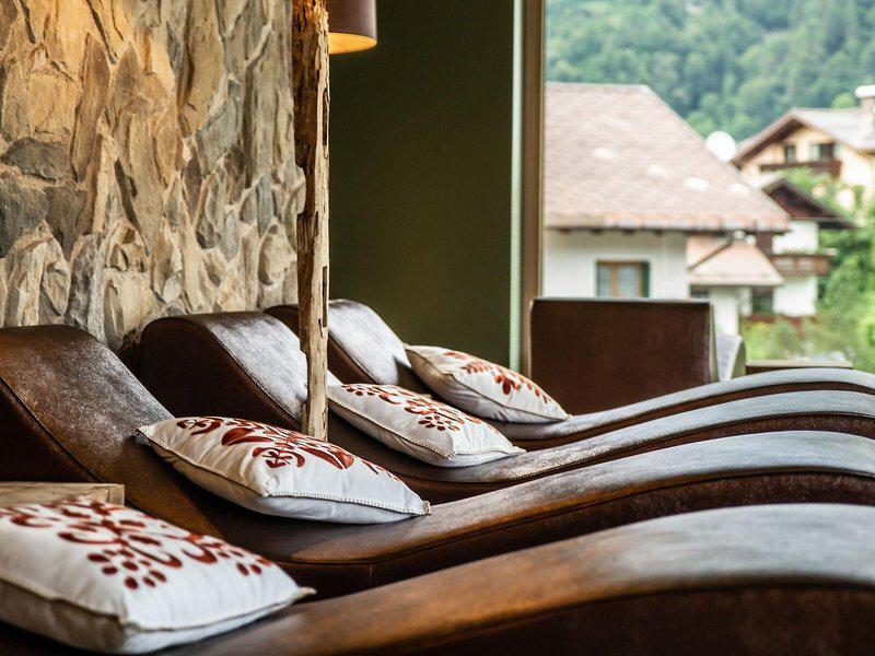 D2E35F1320F9C235B269AD6A14005C56